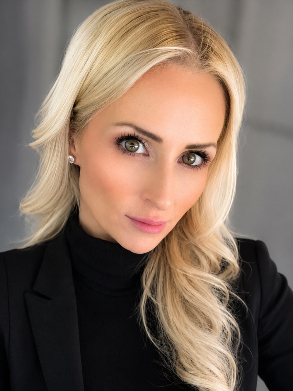 Meet your Posher, Jennifer
